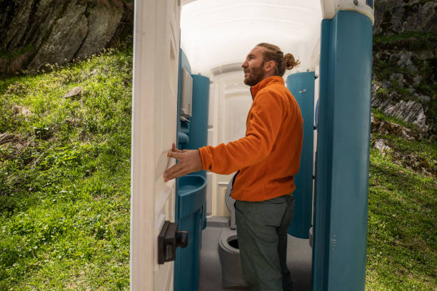 Portable Toilet Options We Offer in Issaquah, WA
